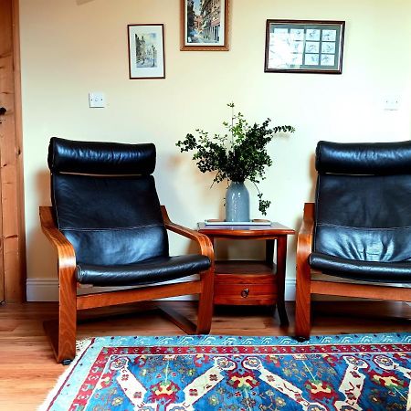 巴利霍尼斯Rural Retreat Near Knock公寓 外观 照片