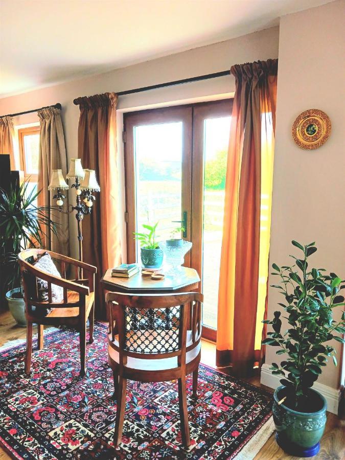 巴利霍尼斯Rural Retreat Near Knock公寓 外观 照片